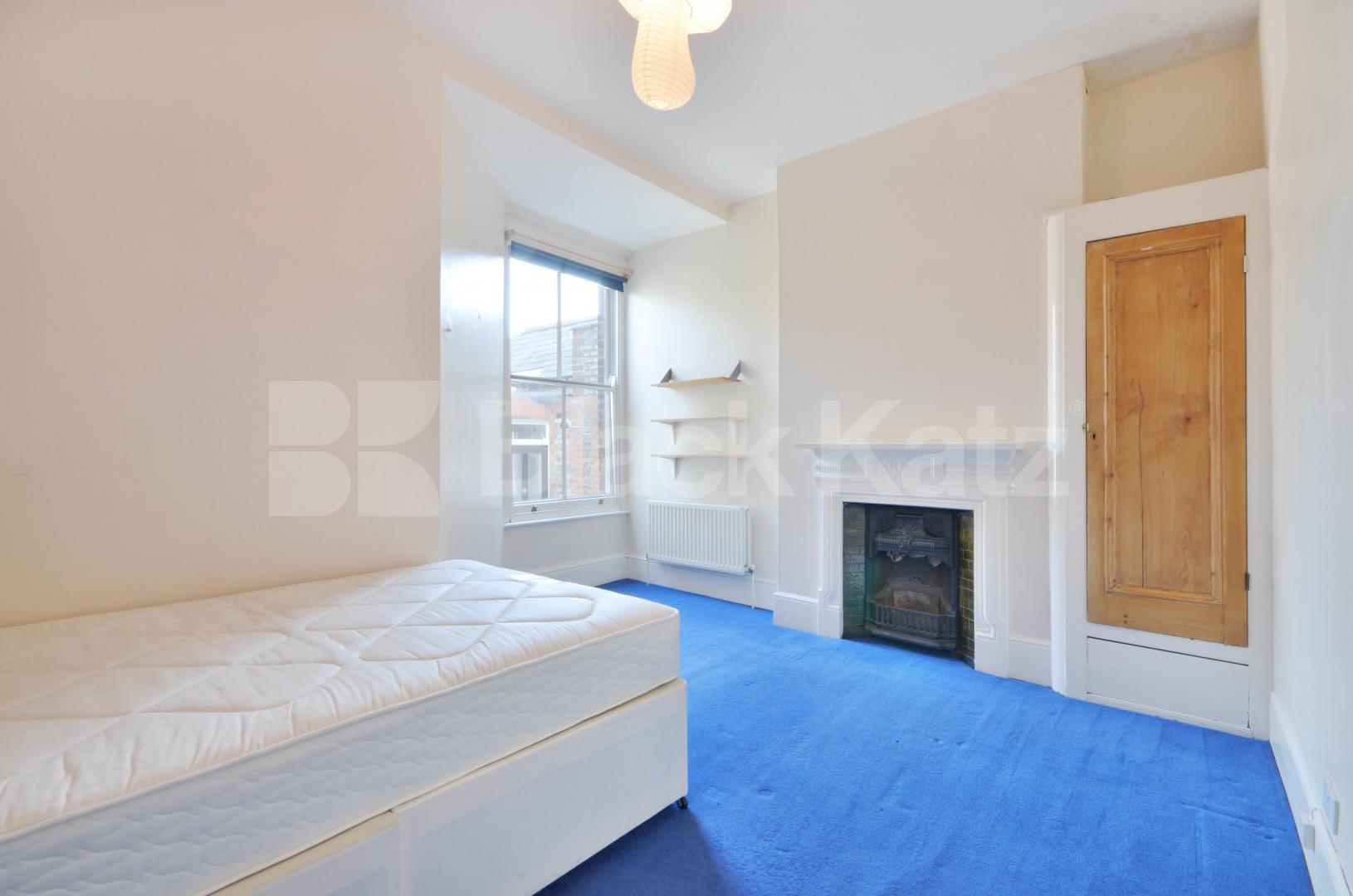 			Large Property !, 2 Bedroom, 1 bath, 1 reception Flat			 Fortis Green Road, Muswell Hill