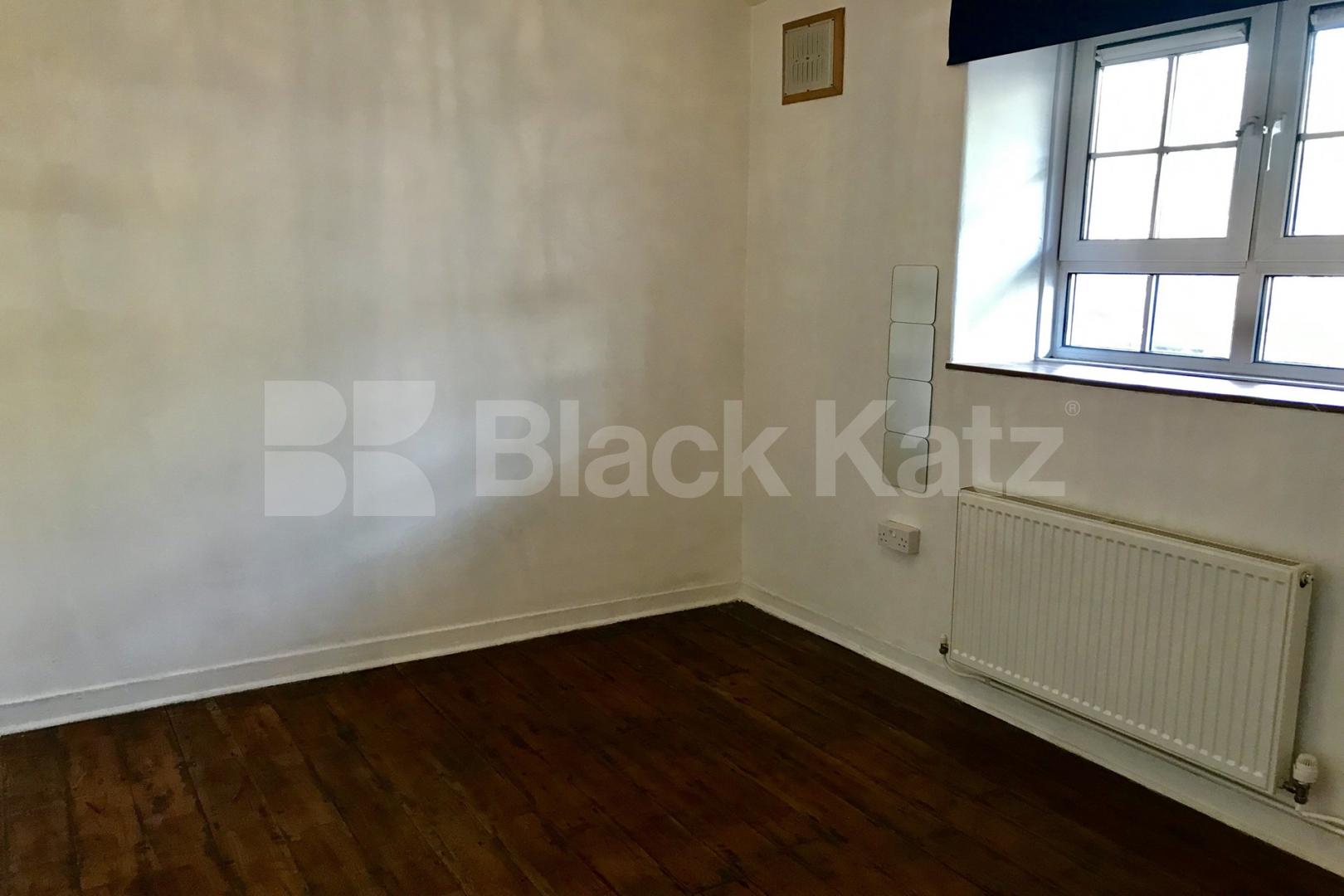 Moments from waterloo station  Coral Street, Waterloo