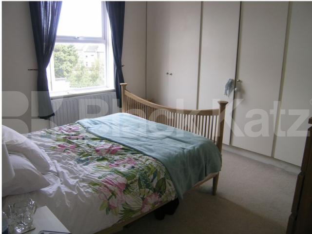 			1 Bedroom, 1 bath, 1 reception Flat			 Stroud Green Road, Stroud Green