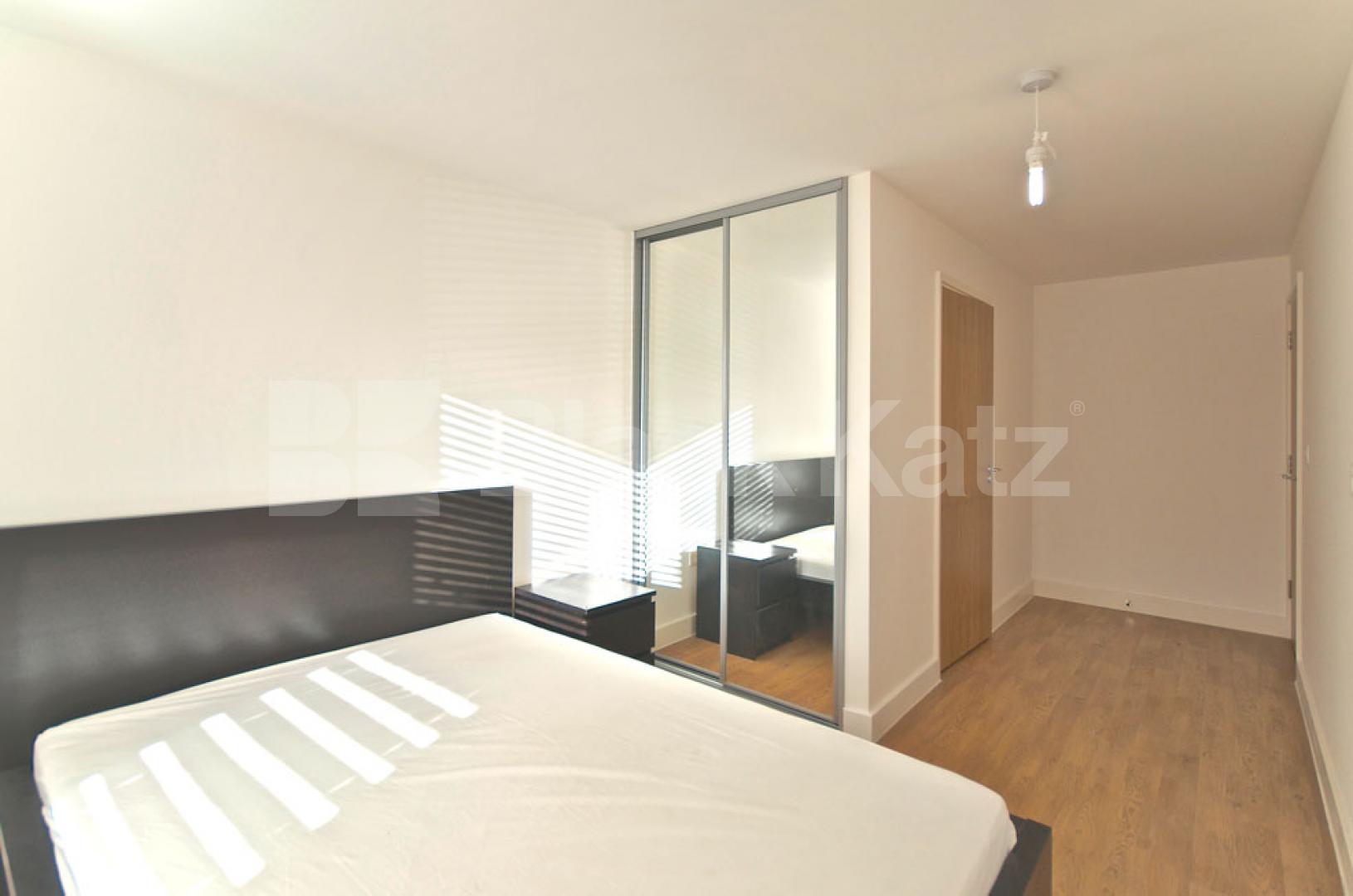 			2 BED 2 BATH IN A NEW BUILD DEVELOPMENT, 2 Bedroom, 1 bath, 1 reception Apartment			 Mildmay Avenue , NEWINGTON GREEN