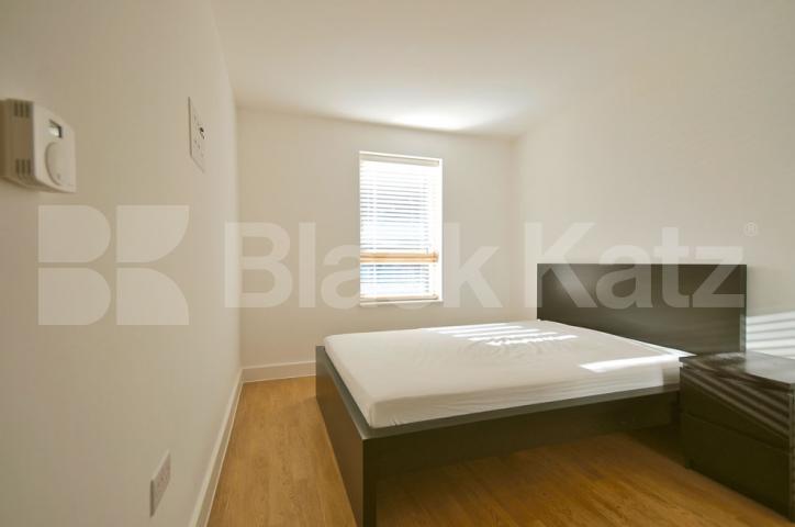 			2 BED 2 BATH IN A NEW BUILD DEVELOPMENT, 2 Bedroom, 1 bath, 1 reception Apartment			 Mildmay Avenue , NEWINGTON GREEN