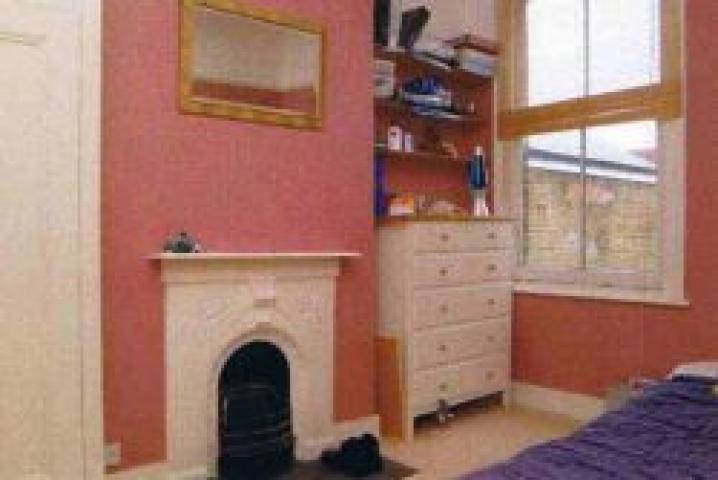 			2 Bedroom, 1 bath, 1 reception Flat			 Mortimer Road, KENSAL GREEN NW10