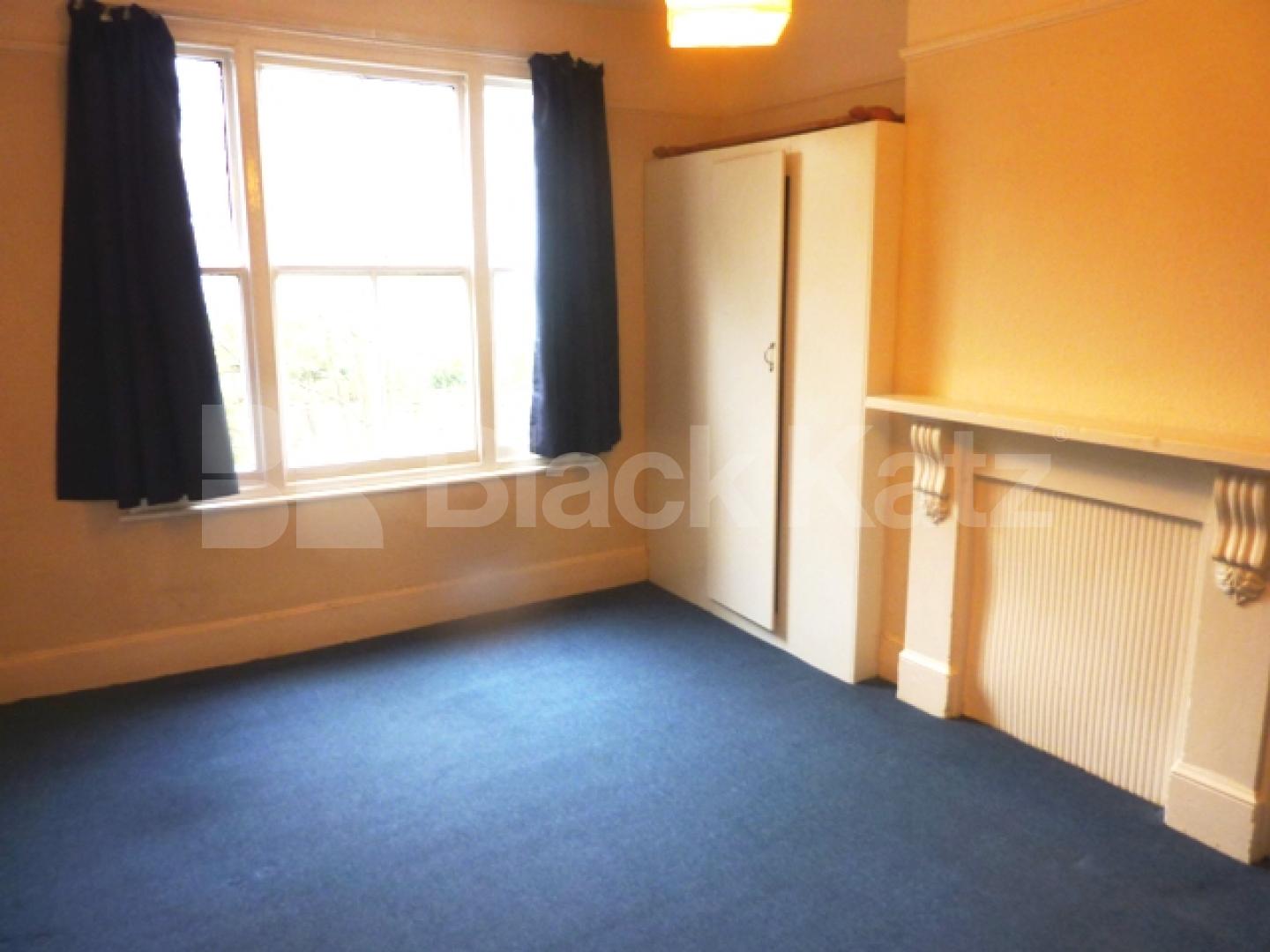 			New Instruction, 2 Bedroom, 1 bath, 1 reception Flat			 Shaftsbury Road, CROUCH HILL/ARCHWAY N19