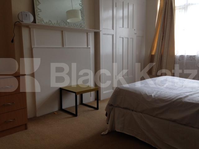 			NEW INSTRUCTION, 4 Bedroom, 1 bath, 1 reception House			 Ramillies road, Chiswick