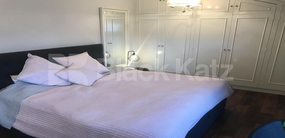 			3 Bedroom, 1 bath, 1 reception Apartment			 Clapham Road, Clapham North