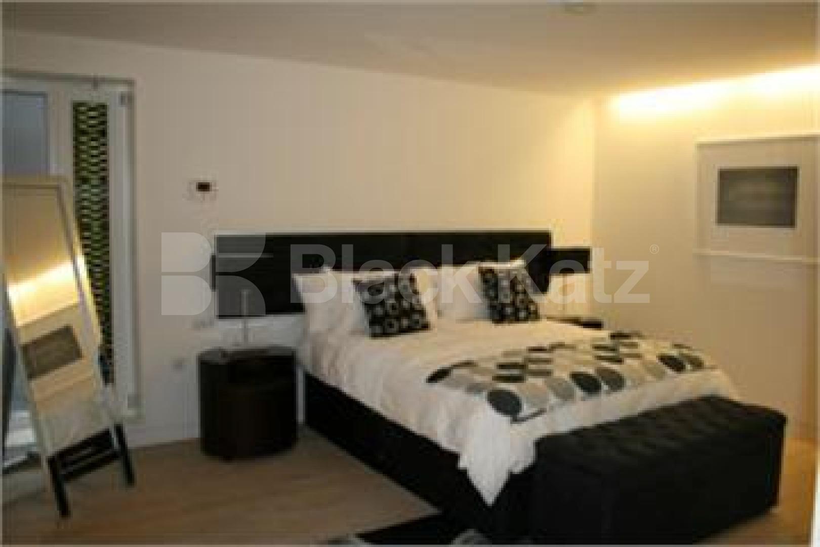 			CONVERTED CHURCH!, 2 Bedroom, 1 bath, 1 reception Flat			 Abbey Road, ST JOHNS WOOD