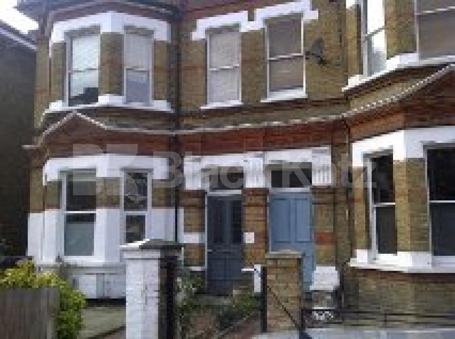			NEW INSTRUCTION , Studio Apartment, 1 bath, 1 reception Flat			 Tierney Road, Streatham/Brixton