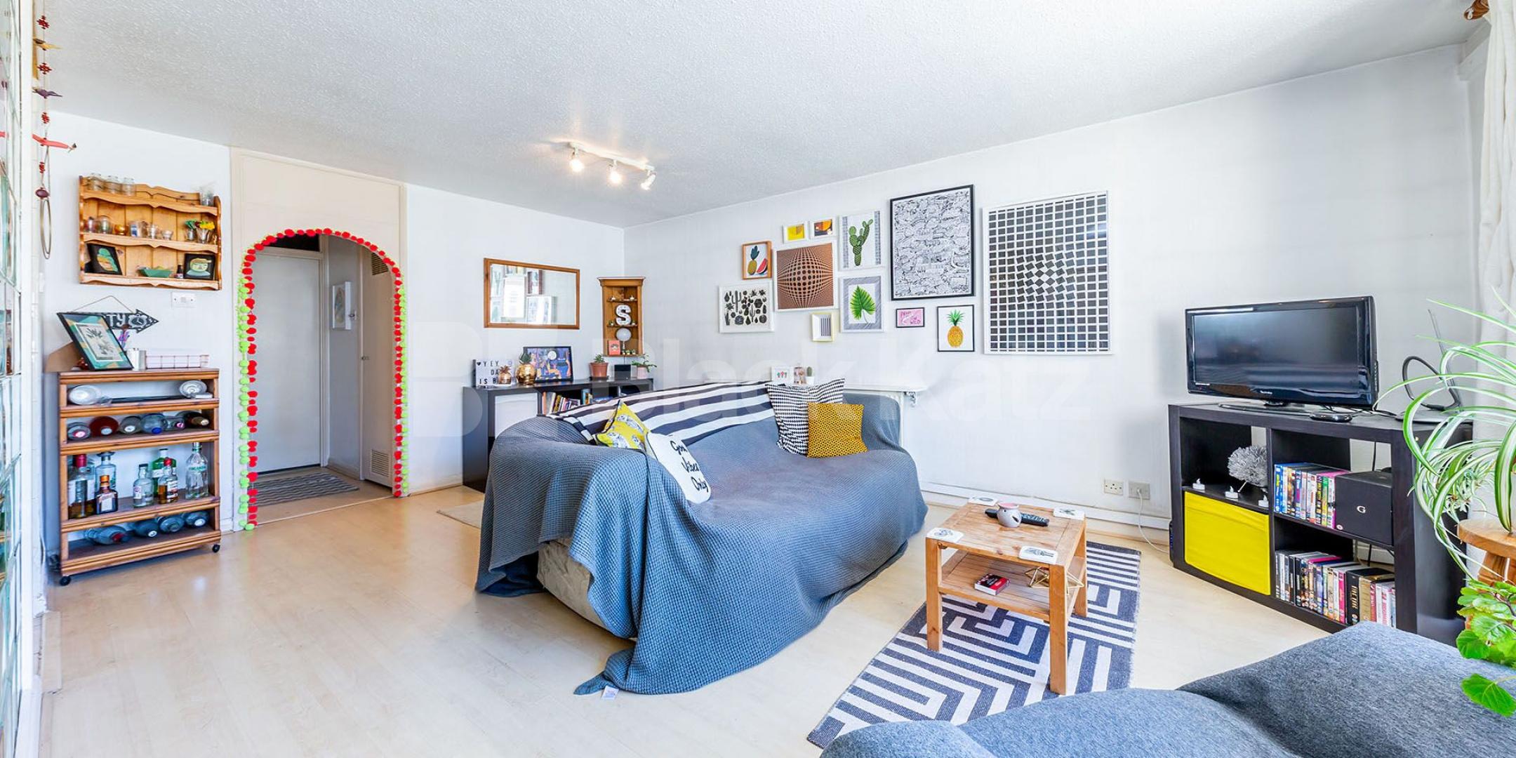 			Great Location!, 2 Bedroom, 1 bath, 1 reception Flat			 Church Lane, Crouch End / Hornsey