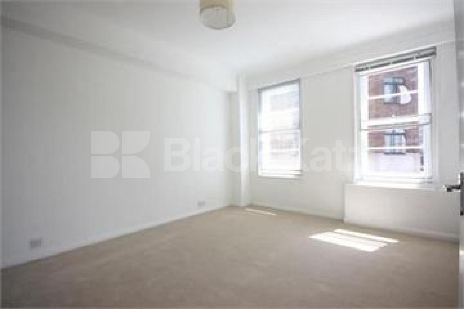 			1 BED MINUTES TO HYDE PARK!, 1 Bedroom, 1 bath, 1 reception Flat			 Stourcliffe Street, MARBLE ARCH