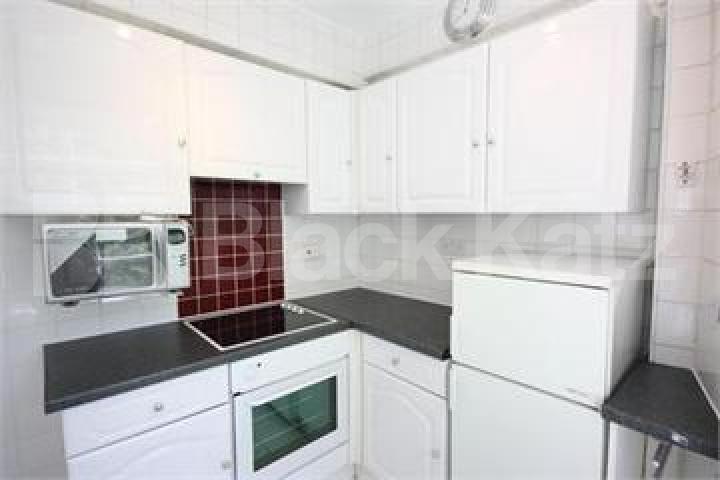 			1 BED MINUTES TO HYDE PARK!, 1 Bedroom, 1 bath, 1 reception Flat			 Stourcliffe Street, MARBLE ARCH