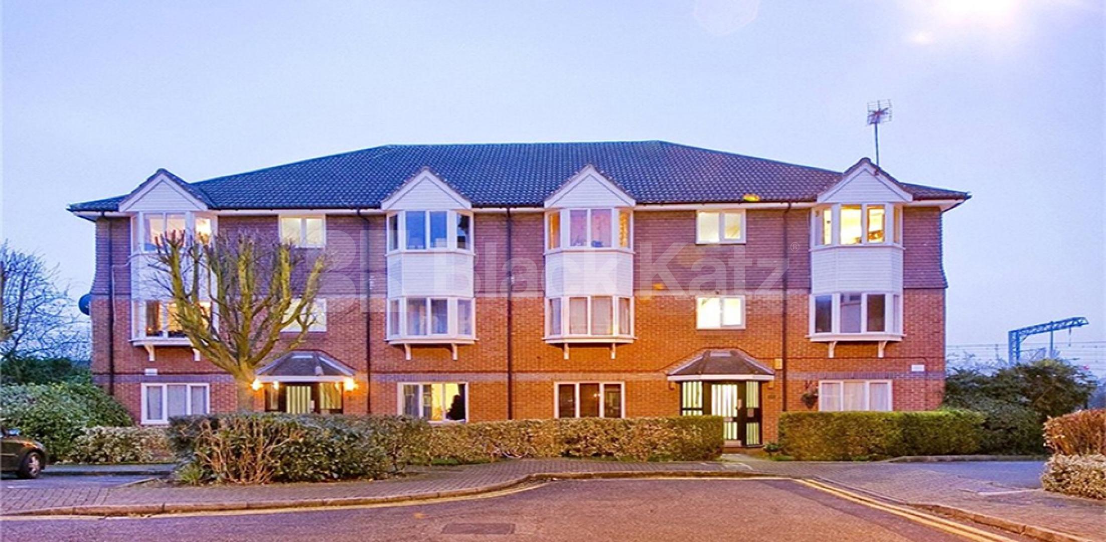 			NEW INSTRUCTION!, 2 Bedroom, 1 bath, 1 reception Flat			 Bunning Way, CALEDONIAN ROAD / KINGS CROSS