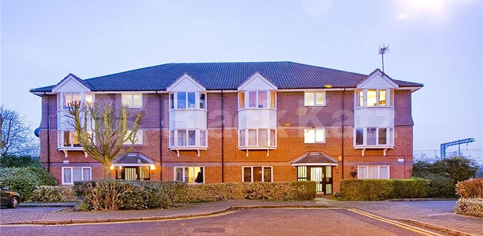 			NEW INSTRUCTION!, 2 Bedroom, 1 bath, 1 reception Flat			 Bunning Way, CALEDONIAN ROAD / KINGS CROSS