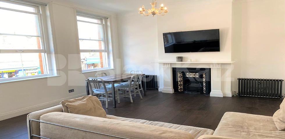 			NEW INSTRUCTION!, 1 Bedroom, 1 bath, 1 reception Flat			 Camden High Street, CAMDEN TOWN