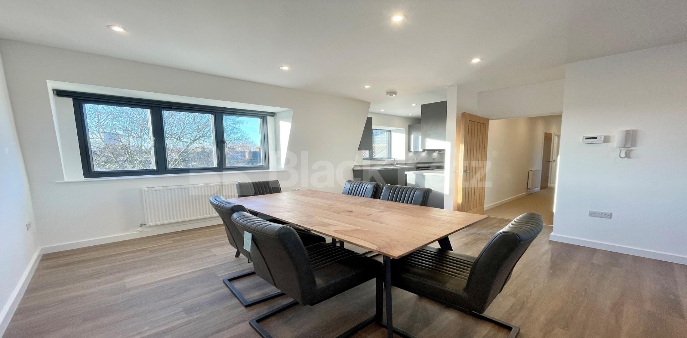 			LET, 2 Bedroom, 1 bath, 1 reception Apartment			 Brixton Road, Oval