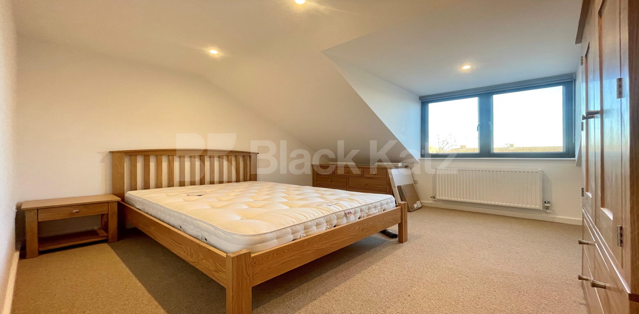 			LET, 2 Bedroom, 1 bath, 1 reception Apartment			 Brixton Road, Oval