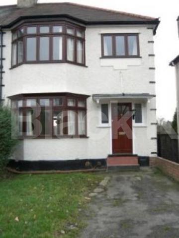 			3 Bedroom, 1 bath, 1 reception House			 Colney Hatch Lane, MUSWELL HILL N10
