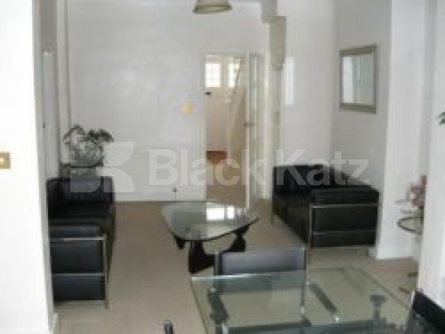 			4 Bedroom, 1 bath, 1 reception House			 Blake Road, BOUNDS GREEN N11