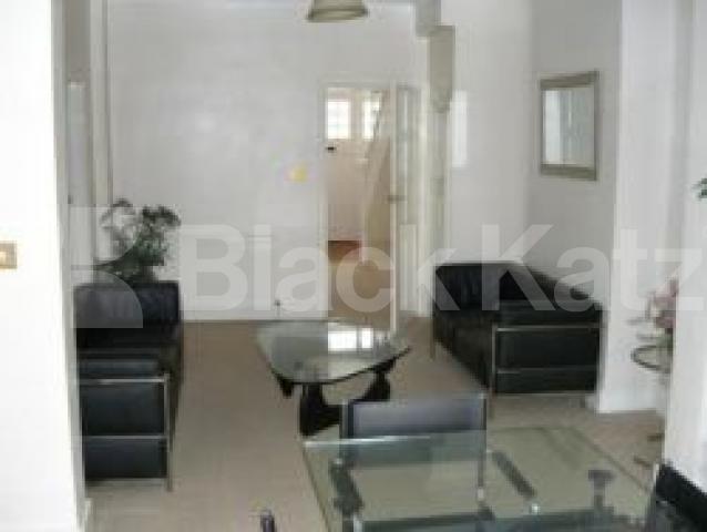 			4 Bedroom, 1 bath, 1 reception House			 Blake Road, BOUNDS GREEN N11