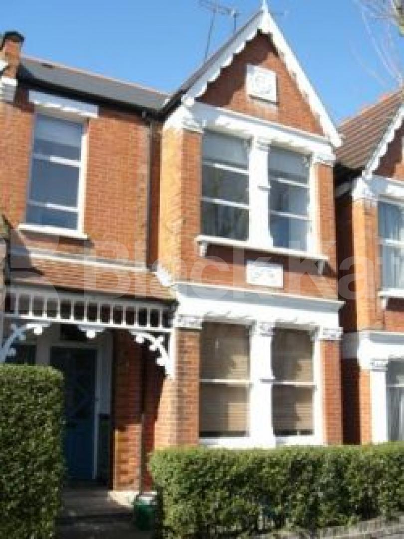 			NEW INSTRUCTION, 2 Bedroom, 1 bath, 1 reception Flat			 Princes Avenue, ALEXANDRA PALACE