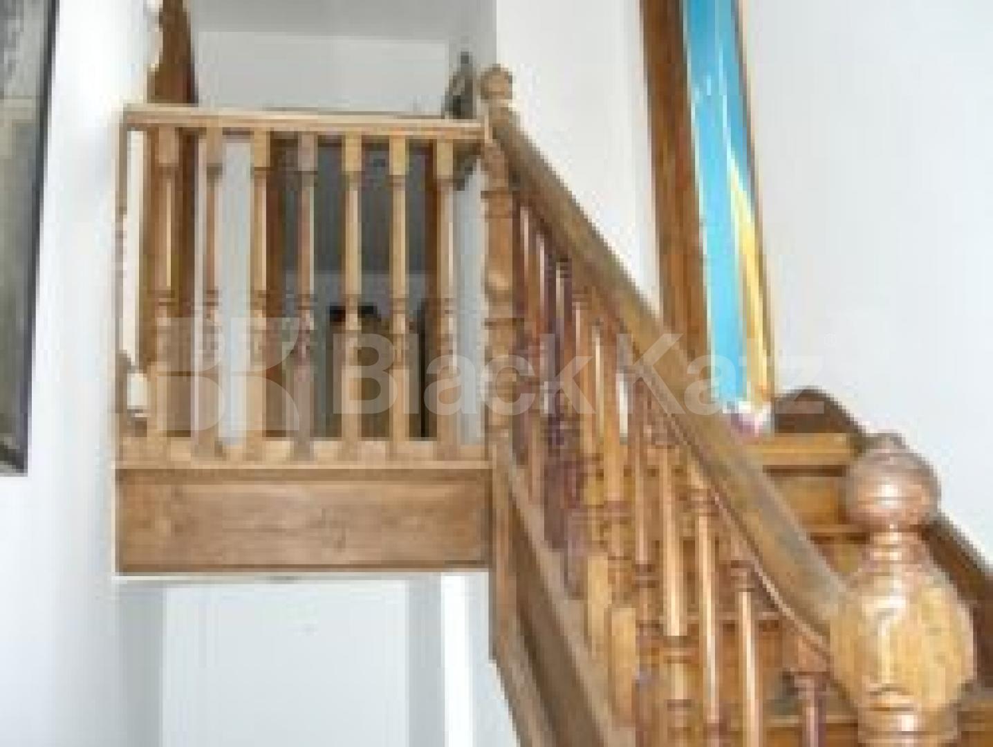 			2 Bedroom, 1 bath, 1 reception Flat			 Weston Park, CROUCH END N8