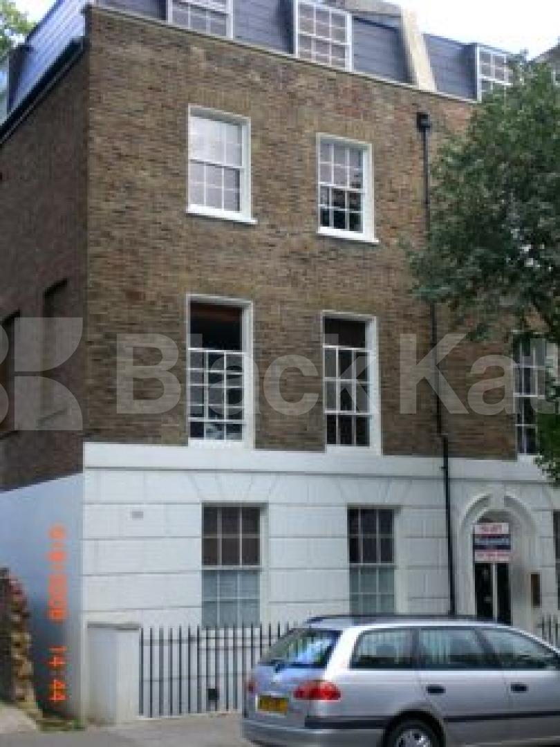 			2 Bedroom, 1 bath, 1 reception Flat			 Barnsbury Street, ISLINGTON N1