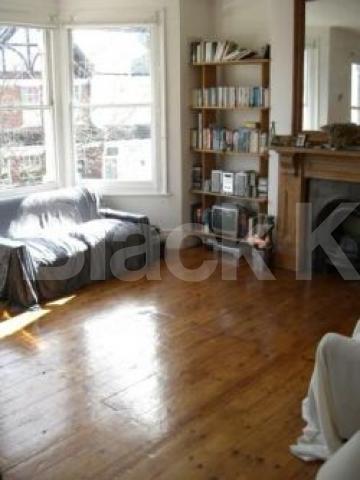 			2 Bedroom, 1 bath, 1 reception Flat			 Bourne Road, CROUCH END N8