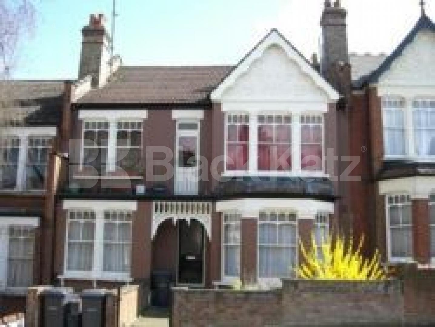 			MUST SEE!, 1 Bedroom, 1 bath, 1 reception Flat			 Donovan Avenue, MUSWELL HILL N10