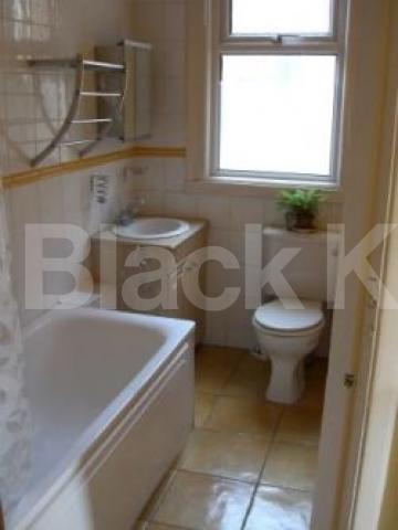 			NEW INSTRUCTION, 2 Bedroom, 1 bath, 1 reception Flat			 Princes Avenue, ALEXANDRA PALACE