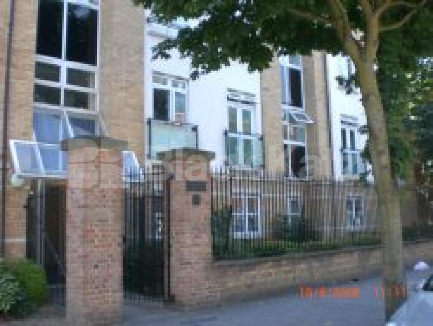 			2 Bedroom, 1 bath, 1 reception Flat			 Drayton Park, HOLLOWAY ROAD N5