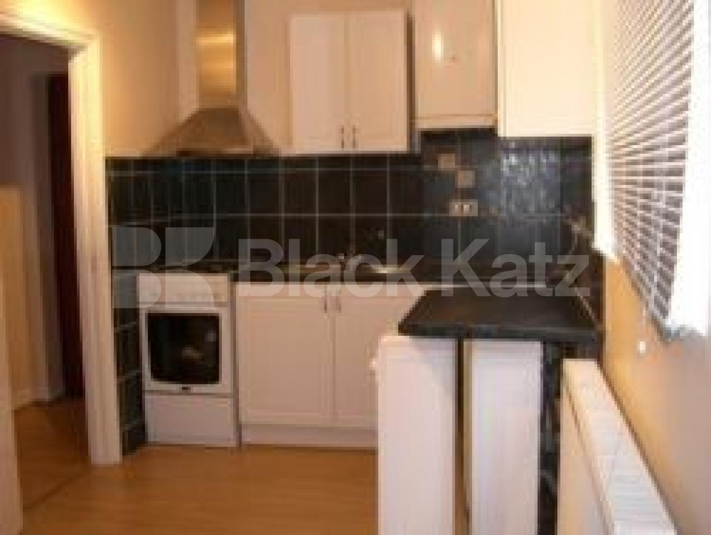 			1 Bedroom, 1 bath, 1 reception Flat			 Turnpike Lane, Hornsey