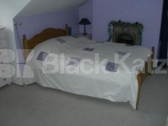 			GOOD VALUE FOR MONEY., 2 Bedroom, 1 bath, 1 reception Flat			 Archway Road, HIGHGATE N6