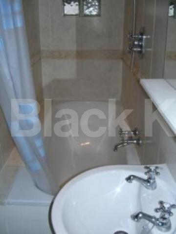 			GOOD VALUE FOR MONEY., 2 Bedroom, 1 bath, 1 reception Flat			 Archway Road, HIGHGATE N6