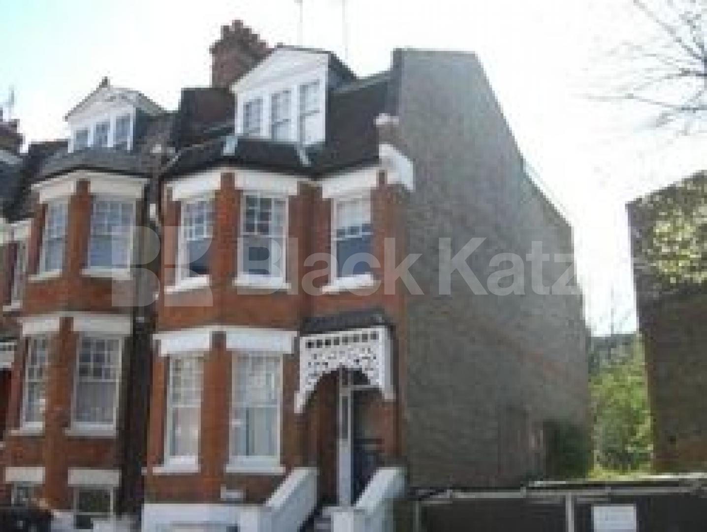			2 Bedroom, 1 bath, 1 reception Flat			 Milton Road, HIGHGATE N6