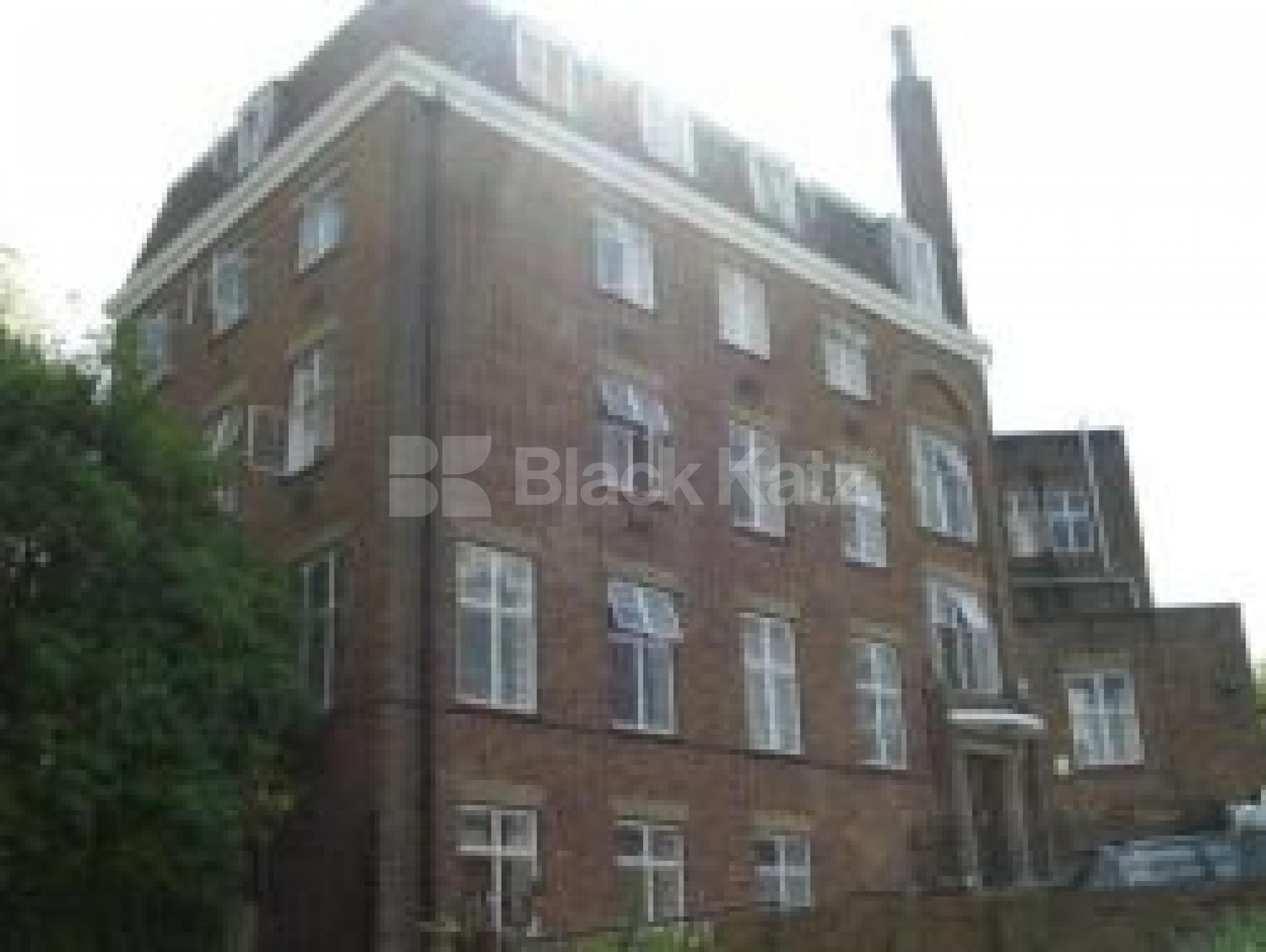 			Studio Apartment, 1 bath, 1 reception Studio			 Winchester Place, HIGHGATE N6 N6