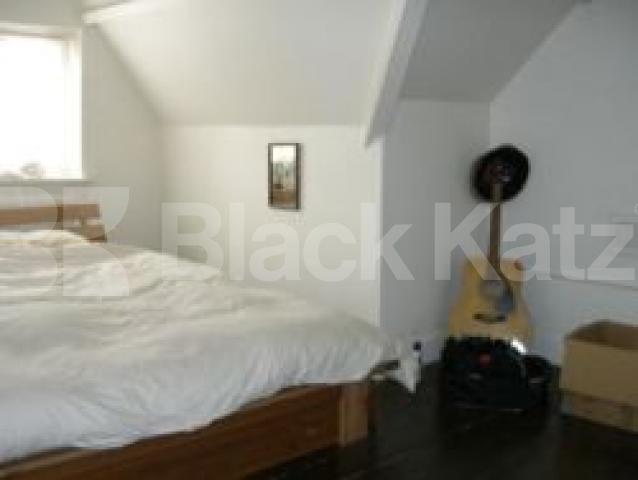 			1 Bedroom, 1 bath, 1 reception Flat			 Berkeley Road, CROUCH END N8