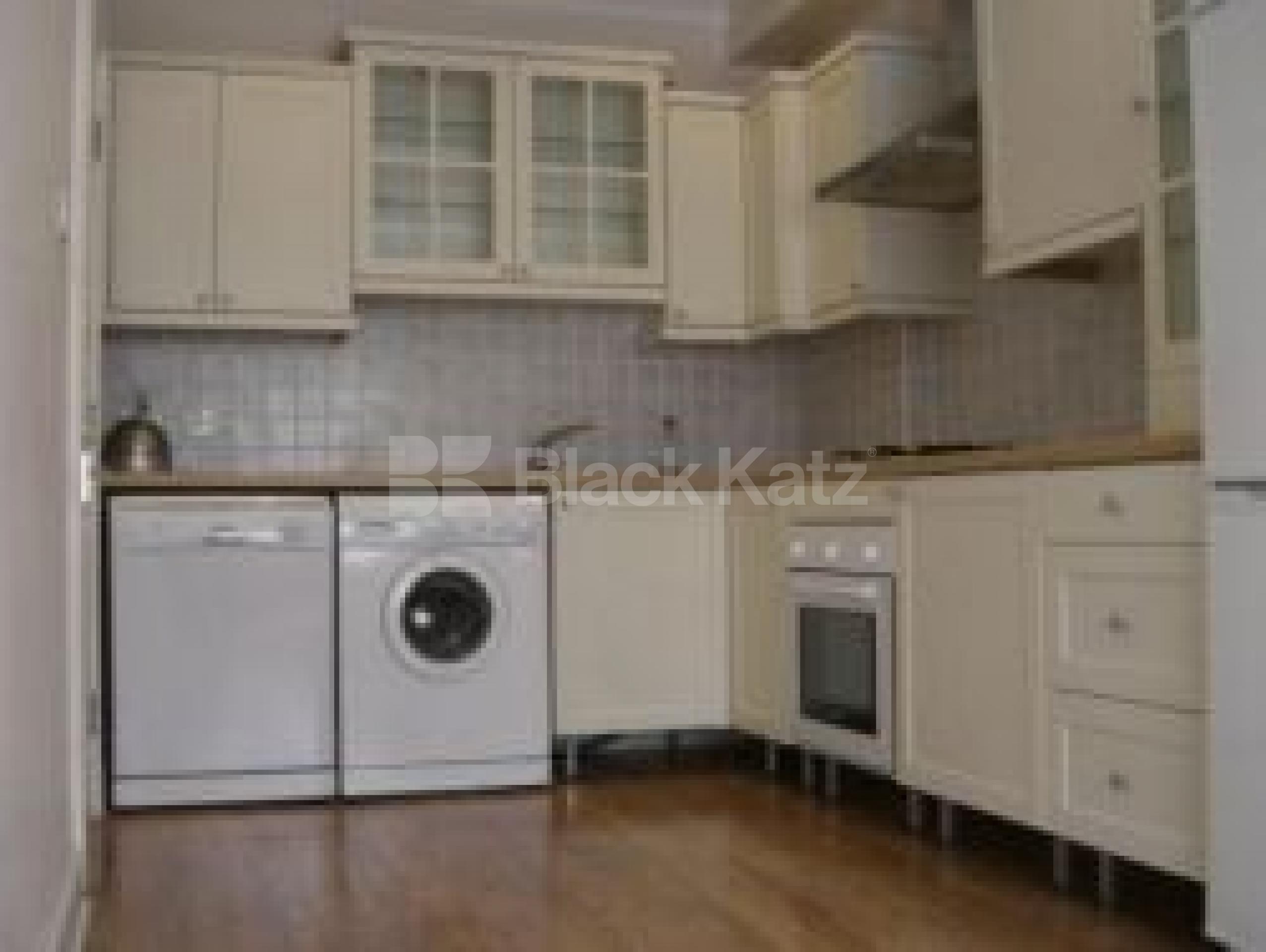 			1 Bedroom, 1 bath, 1 reception Flat			 Chancellors Loft, CROUCH END N8 N8