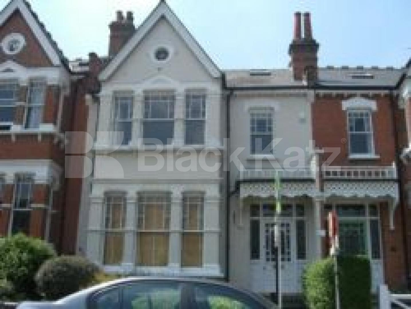 			Amazing Whole House, 4 Bedroom, 1 bath, 1 reception House			 Curzon Road, MUSWELL HILL N10