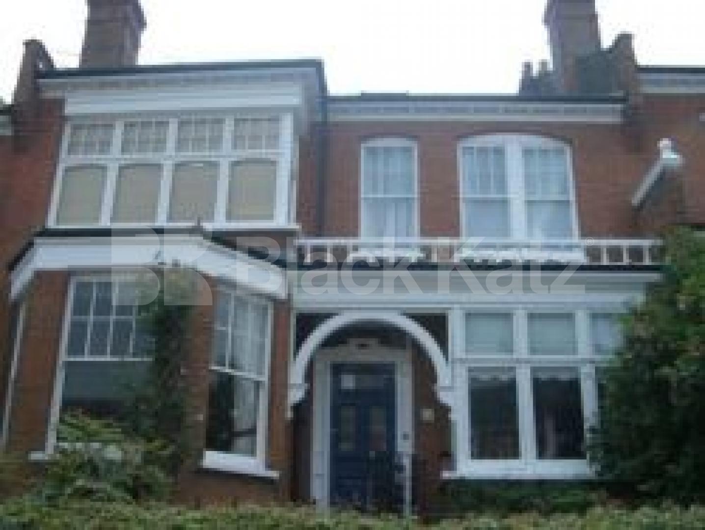 			1 Bedroom, 1 bath, 1 reception Flat			 Woodland Rise, MUSWELL HILL N10