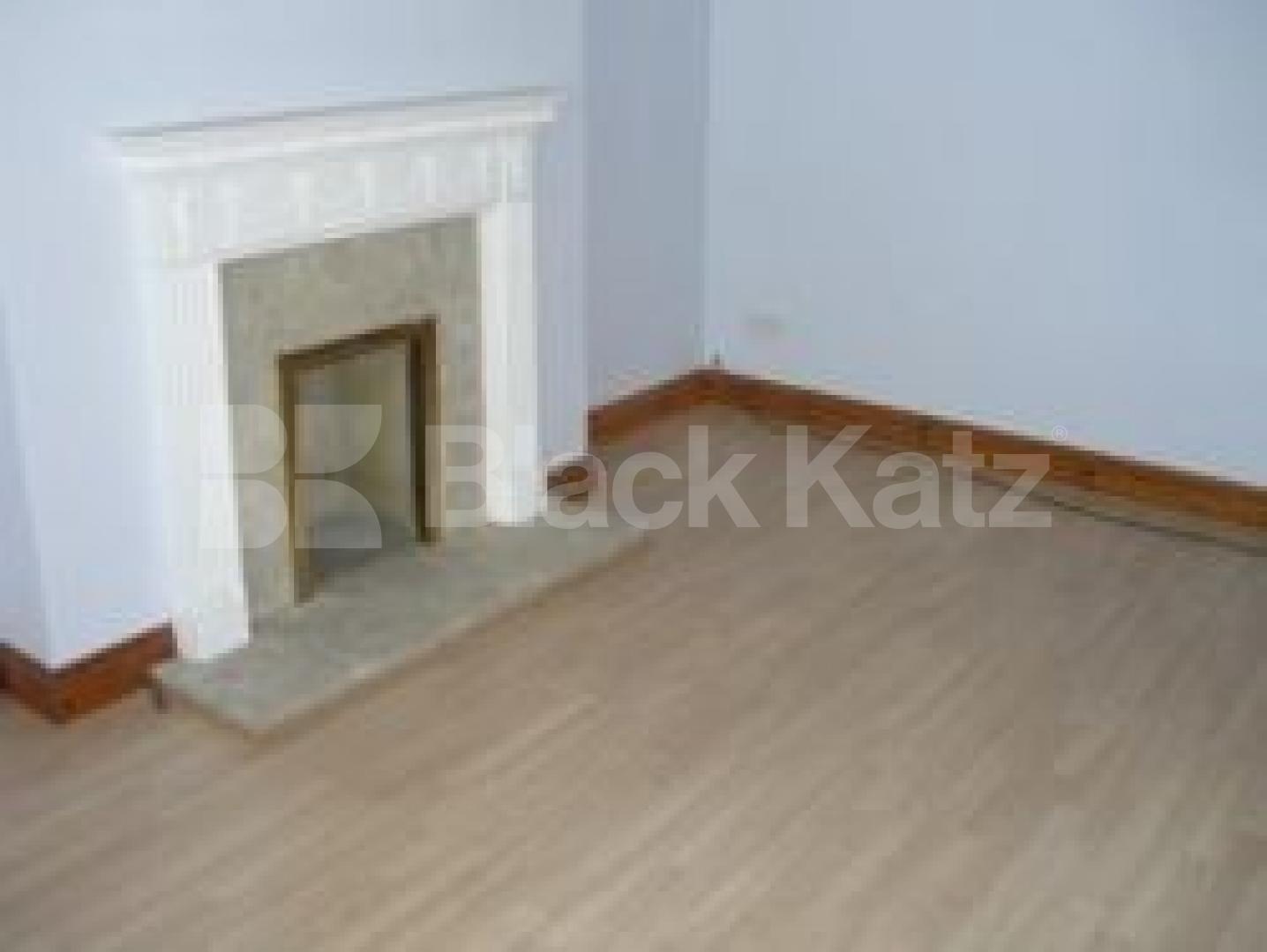 			2 Bedroom, 1 bath, 1 reception Ground Floor Flat			 Willoughby Road, TURNPIKE LANE N8