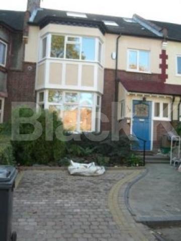 			AMAZING A MUST SEE, 5 Bedroom, 1 bath, 1 reception House			 Priory Road, CROUCH END N8
