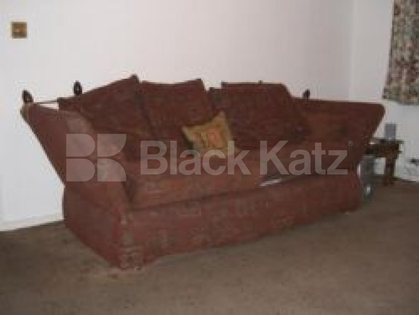 			3 Bedroom, 1 bath, 1 reception House			 Newlands Road, HORNSEY N8