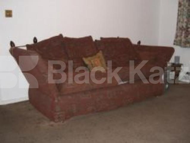 			3 Bedroom, 1 bath, 1 reception House			 Newlands Road, HORNSEY N8