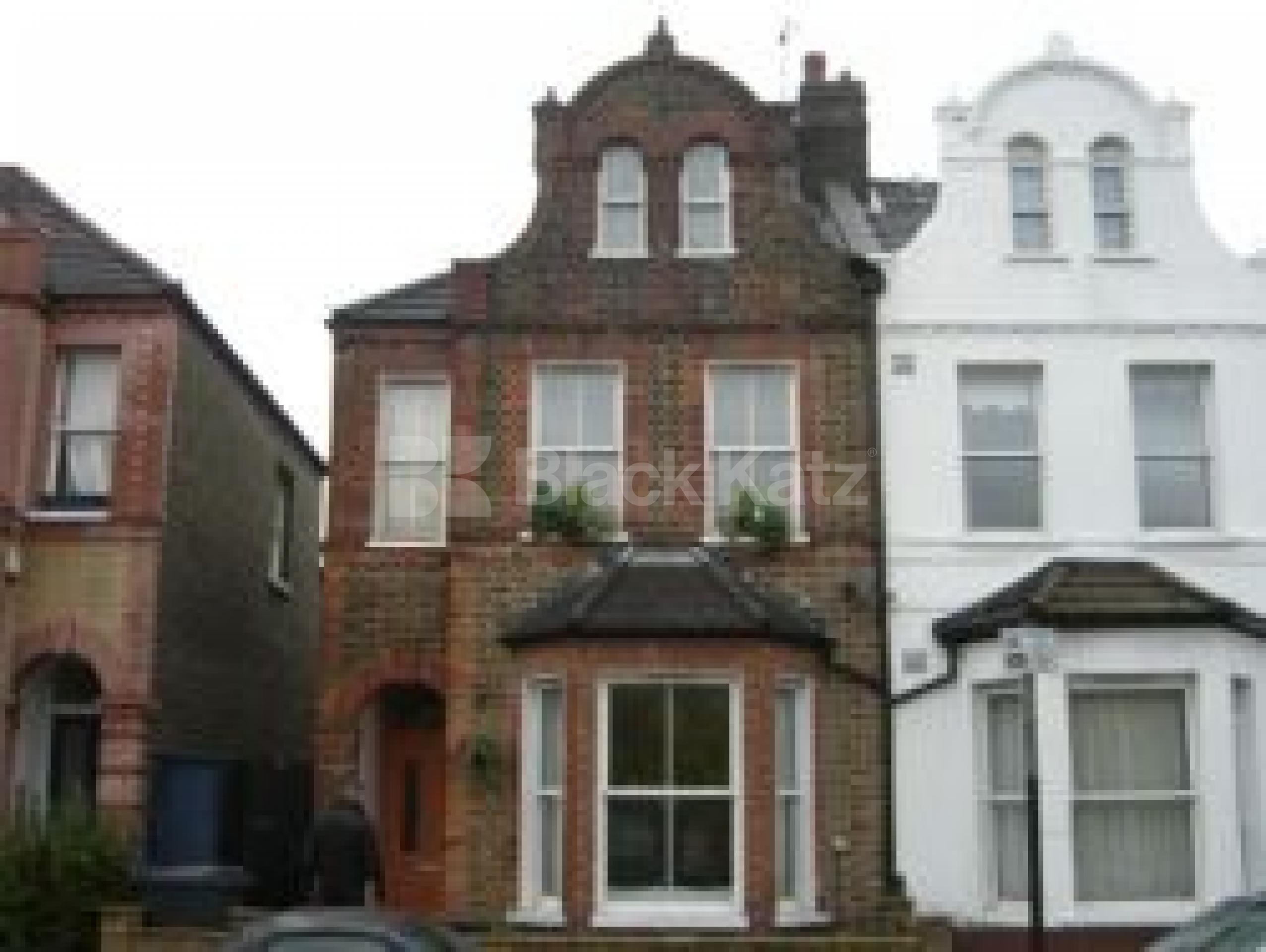 			NEW INSTRUCTION, 2 Bedroom, 1 bath, 1 reception Flat			 Buckingham Road, ALEXANDRA PALACE N22 N22
