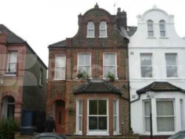 			NEW INSTRUCTION, 2 Bedroom, 1 bath, 1 reception Flat			 Buckingham Road, ALEXANDRA PALACE N22
