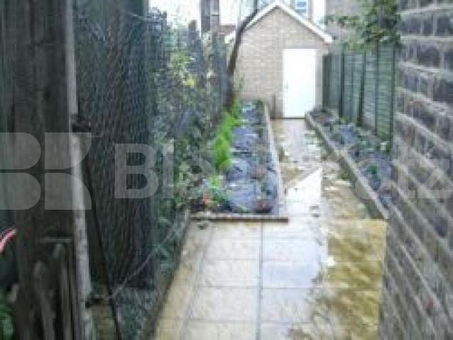 			NEW INSTRUCTION, 2 Bedroom, 1 bath, 1 reception Flat			 Buckingham Road, ALEXANDRA PALACE N22