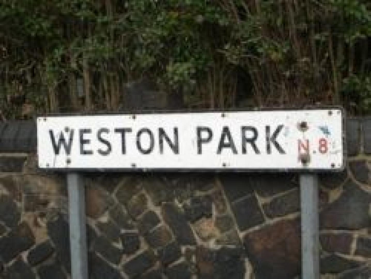 			NEW INSTRUCTION, 2 Bedroom, 1 bath, 1 reception Flat			 Weston Park, CROUCH END N8