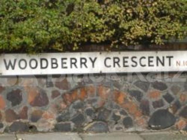 			2 Bedroom, 1 bath, 1 reception Flat			 Woodberry Crescent, MUSWELL HILL N10