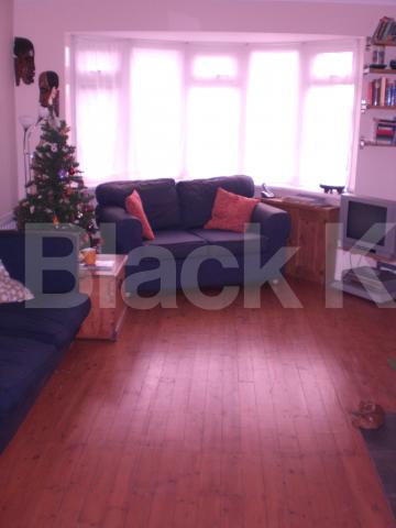 			New Instruction!!!!!!, 3 Bedroom, 1 bath, 1 reception Terraced House			 Quernmore road, Finsbury park / Crouch end / Stroud green