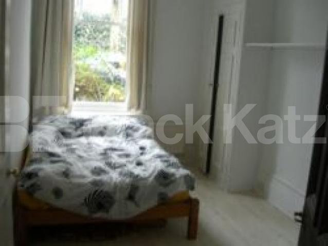 			1 Bedroom, 1 bath, 1 reception Flat			 Hornsey Lane Gardens, HIGHGATE N6