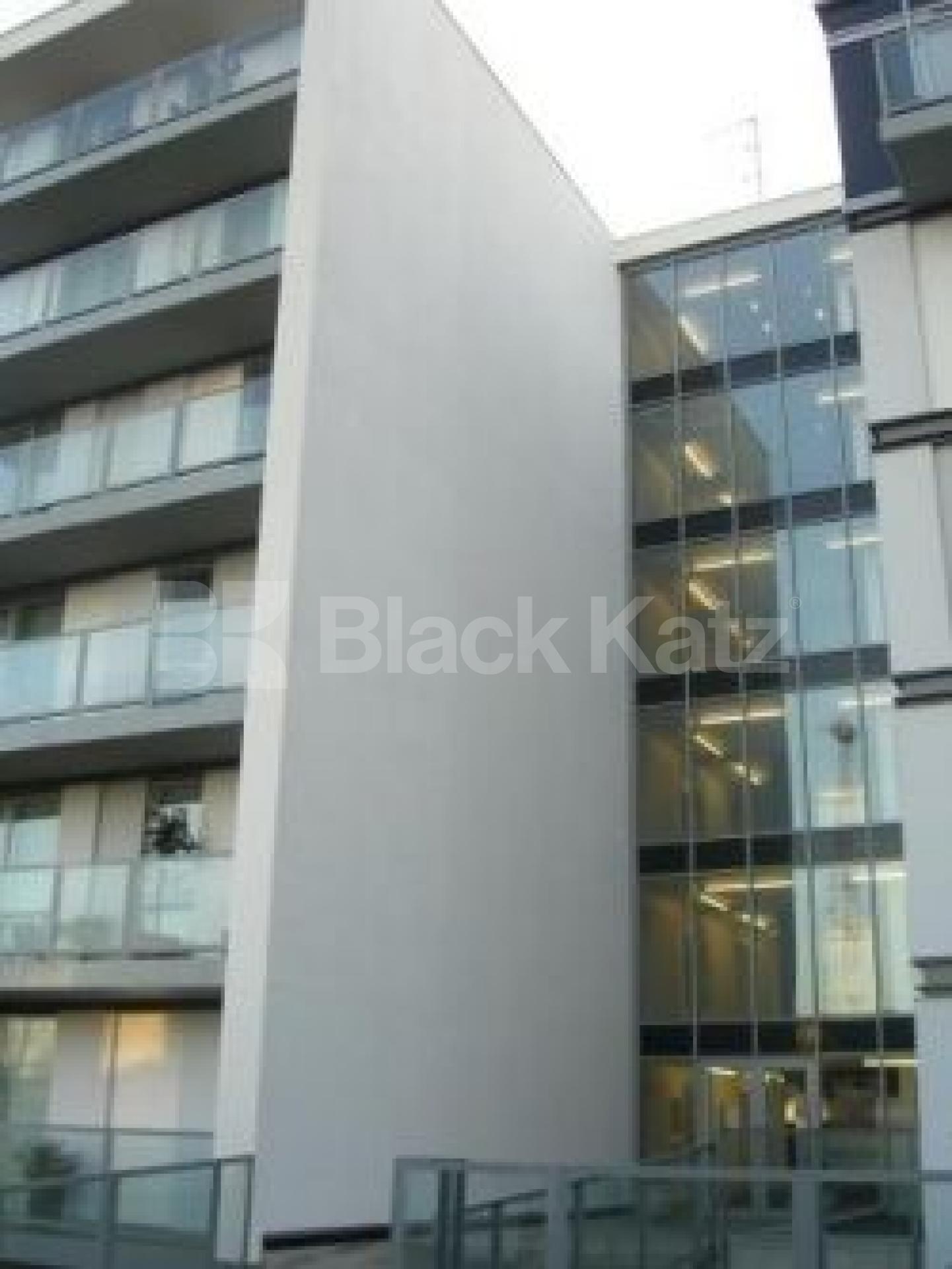 			2 Bedroom, 1 bath, 1 reception Apartment			 New River Village, CROUCH END N8 N8